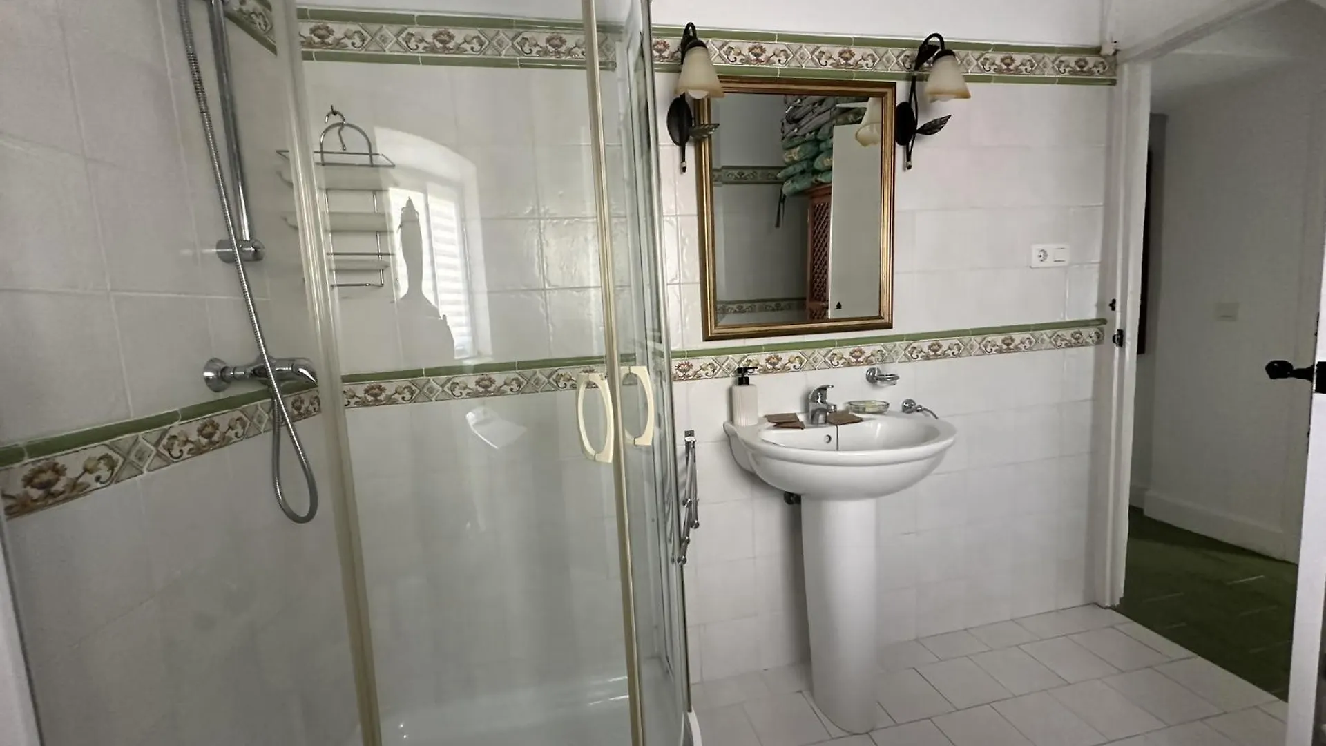 Casa La Raspa 2 Minutos De La Playa Bajondillo Torremolinos Spain