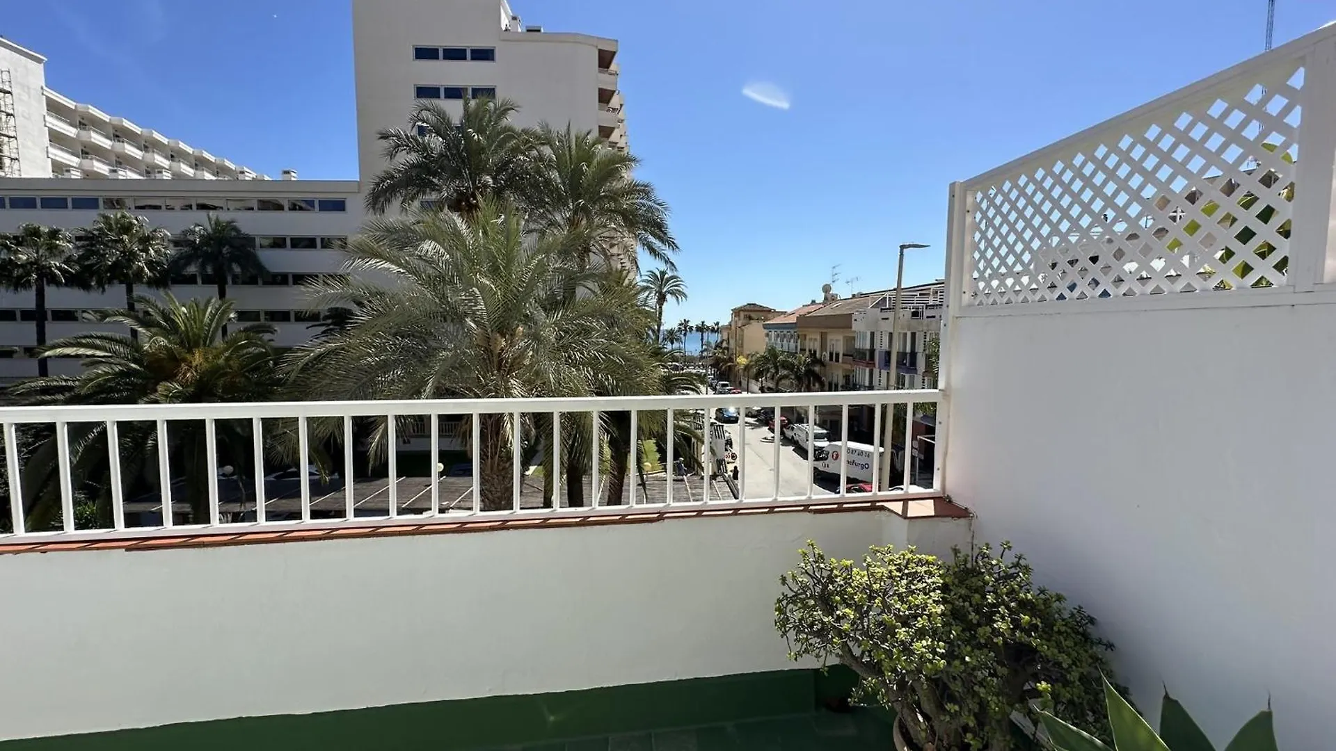 Casa La Raspa 2 Minutos De La Playa Bajondillo Torremolinos Spagna