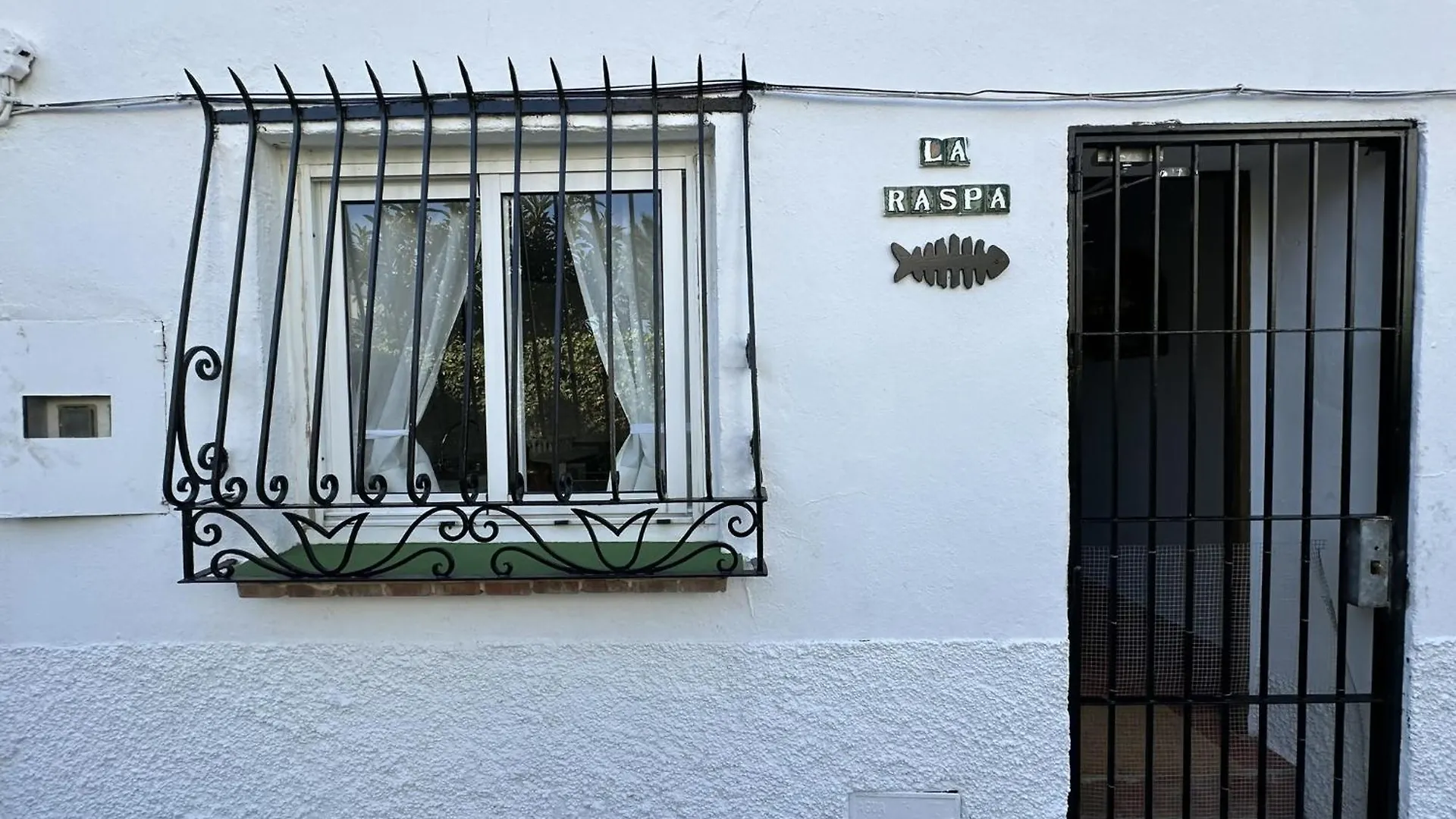 Casa La Raspa 2 Minutos De La Playa Bajondillo Torremolinos Holiday home